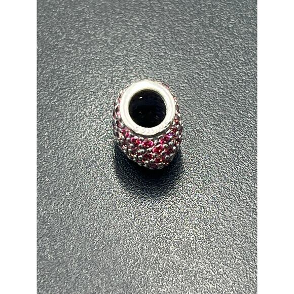Pandora Authentic Pink Red Ombré Pavé Heart Charm 791052PCZ ALE
Sterling Silver - Picture 7 of 8